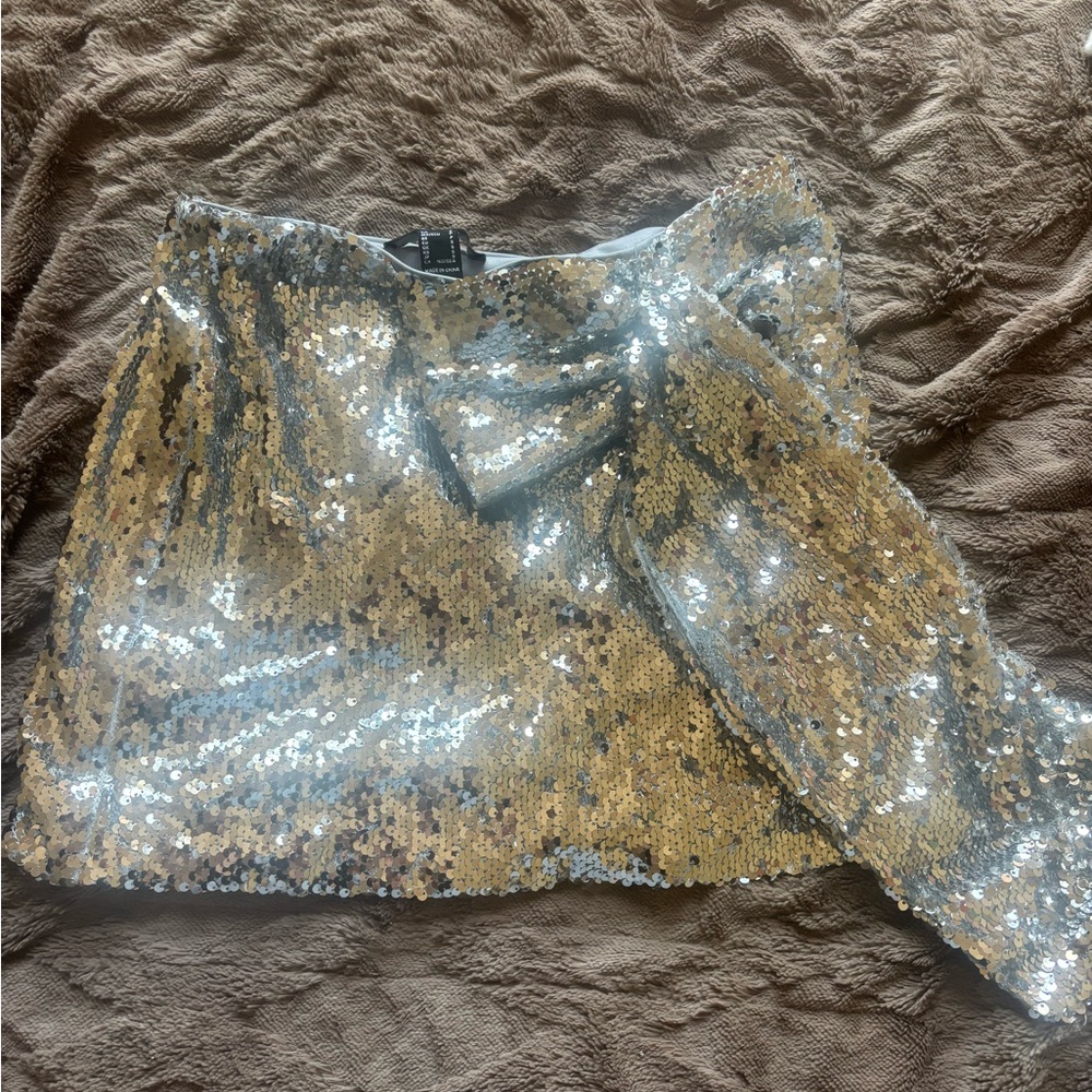 FINAL SALE 🩶 Forever 21 Sequin Silver Skirt
